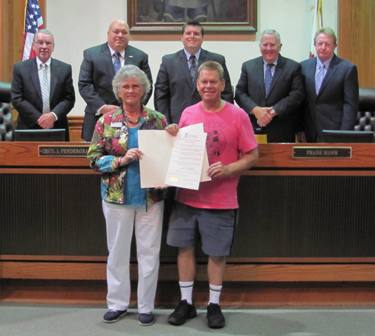 05-05-15_Letter_Carriers_National_Food_Drive_Day